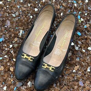 Vintage Salvatore Ferragamo leather heels